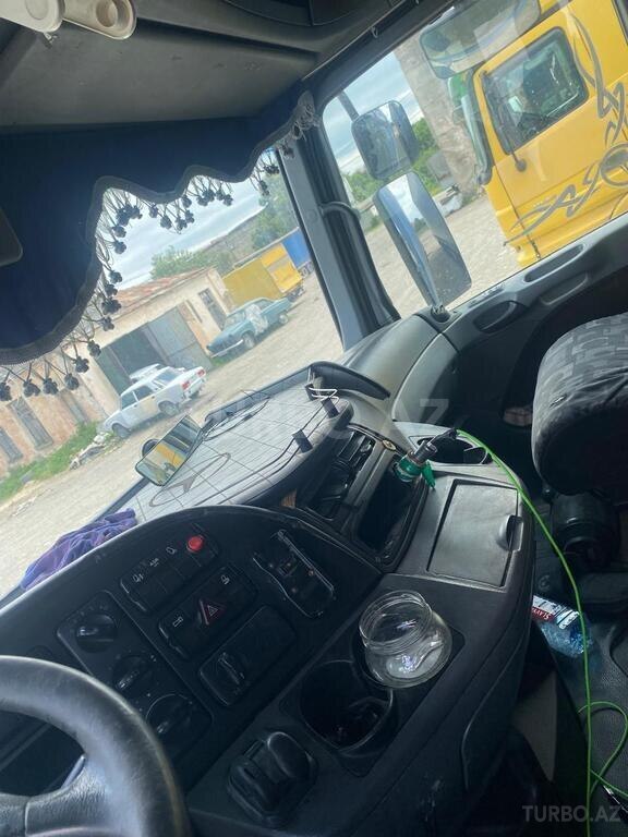 Mercedes Actros 1844