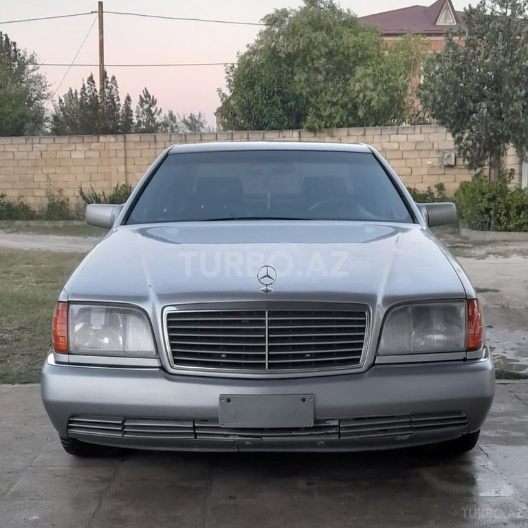 Mercedes S 420