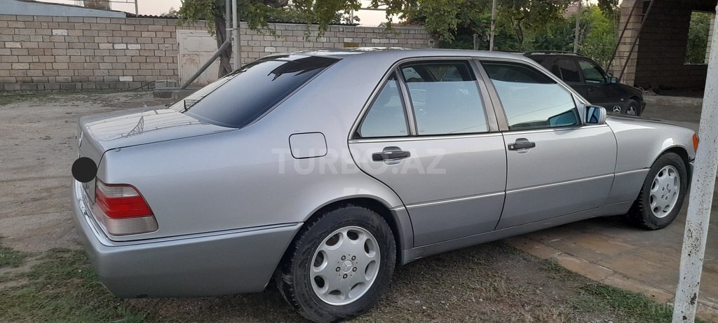 Mercedes S 420