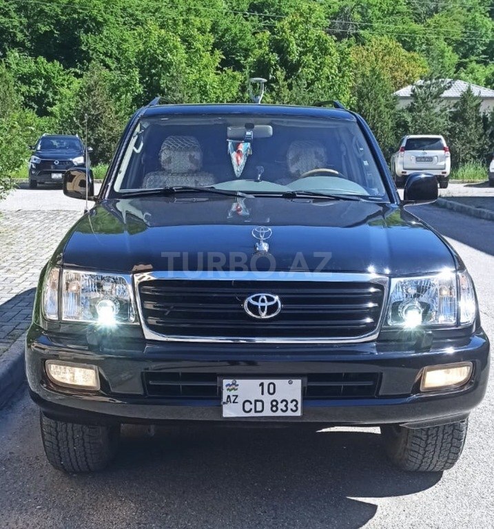Toyota Land Cruiser
