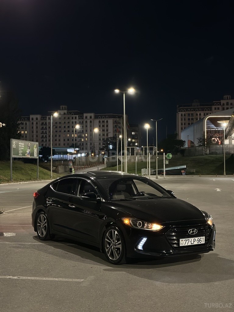 Hyundai Elantra