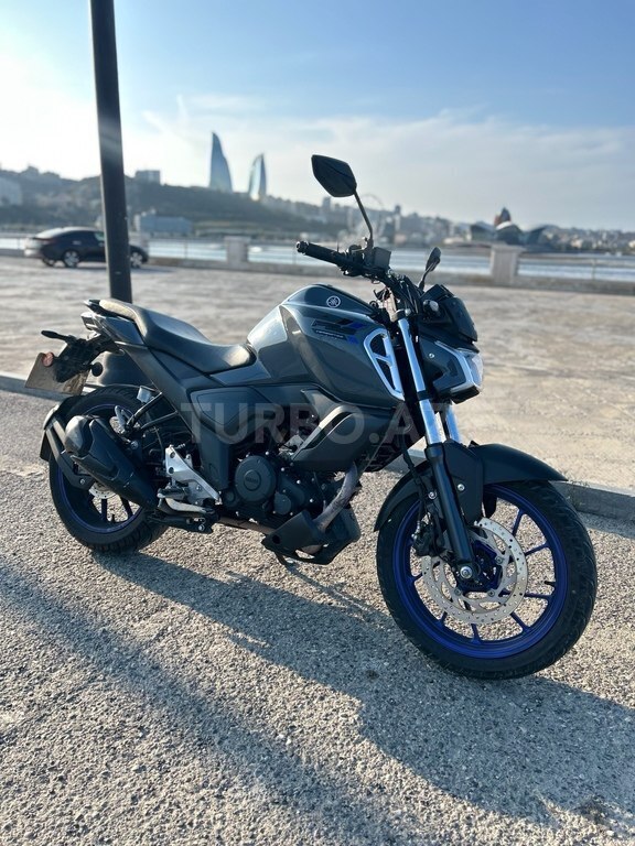 Yamaha FZ-S FI Deluxe