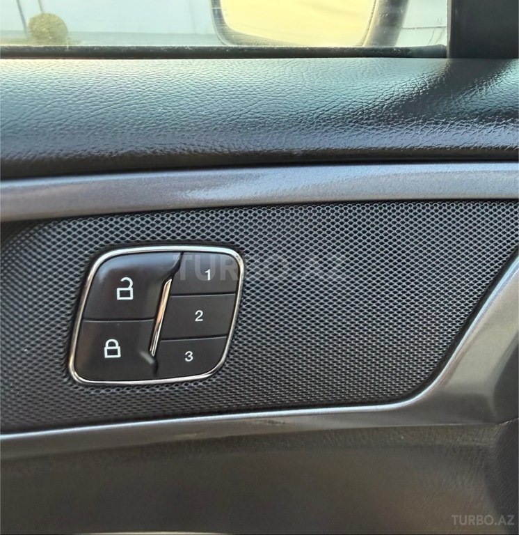 Ford Fusion (North America)