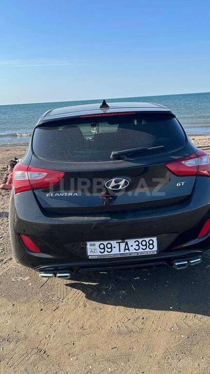 Hyundai Elantra GT