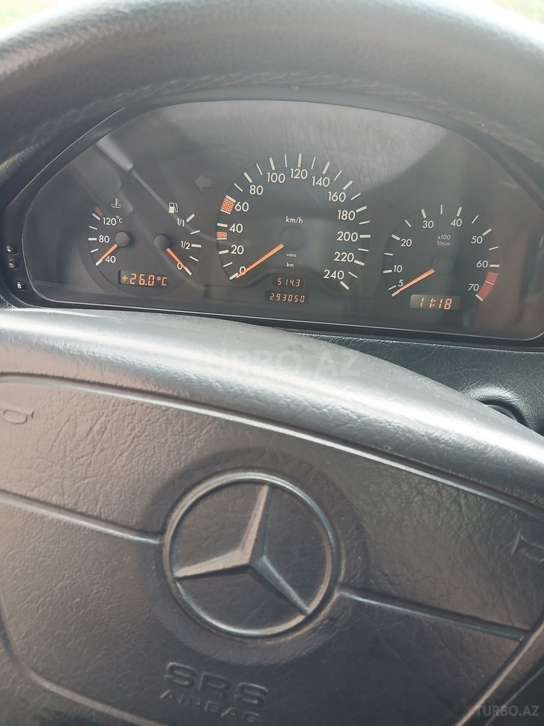 Mercedes C 200
