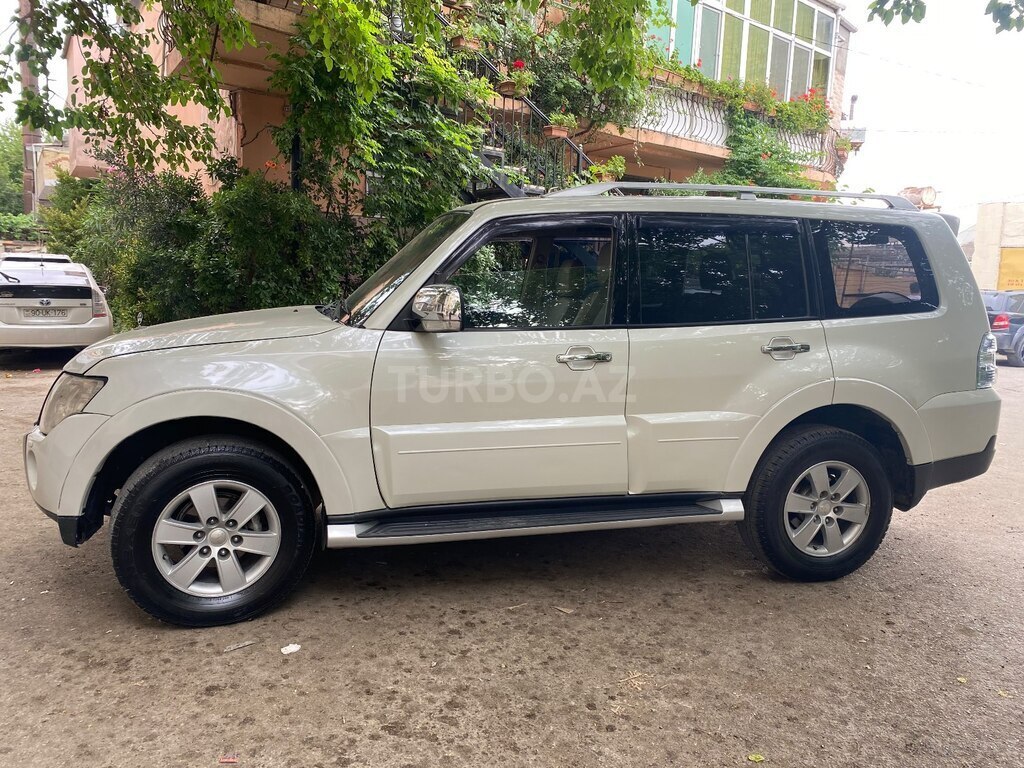 Mitsubishi Pajero