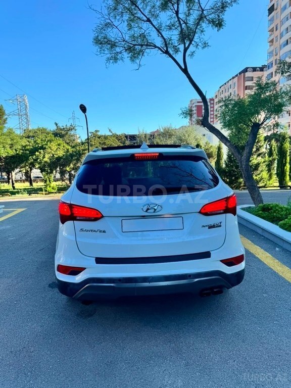 Hyundai Santa Fe