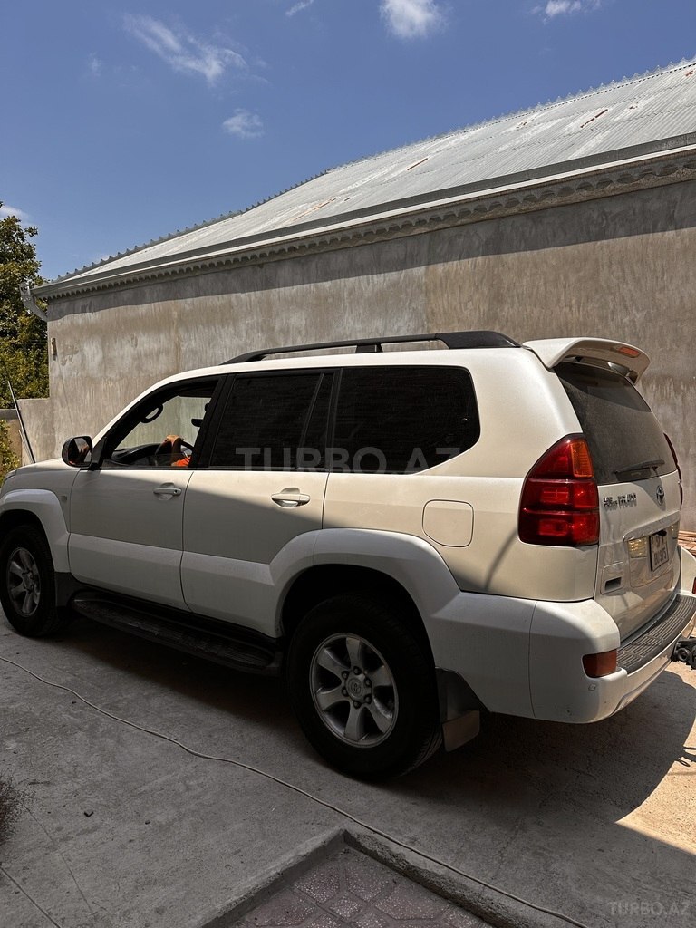 Toyota Land Cruiser Prado