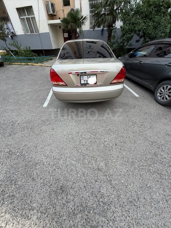 Nissan Sunny