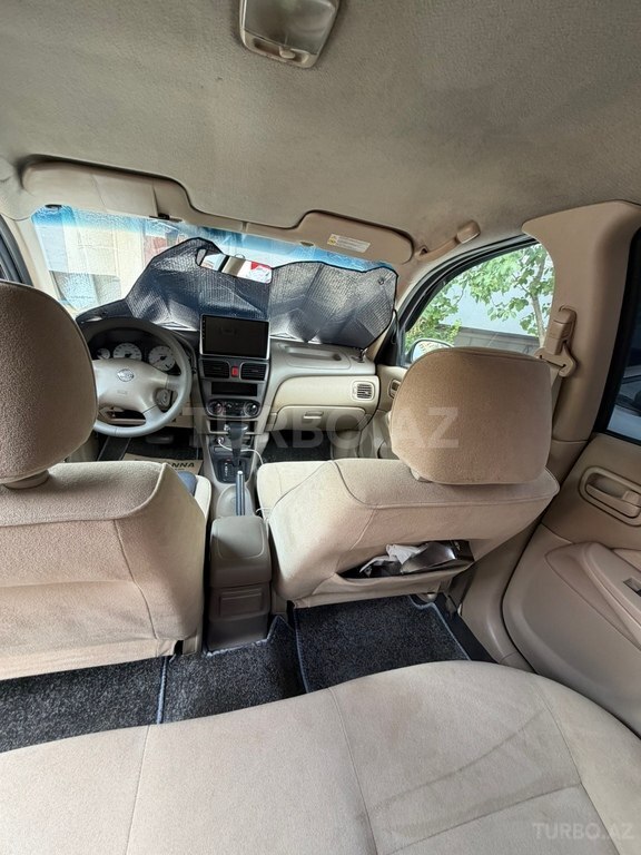 Nissan Sunny