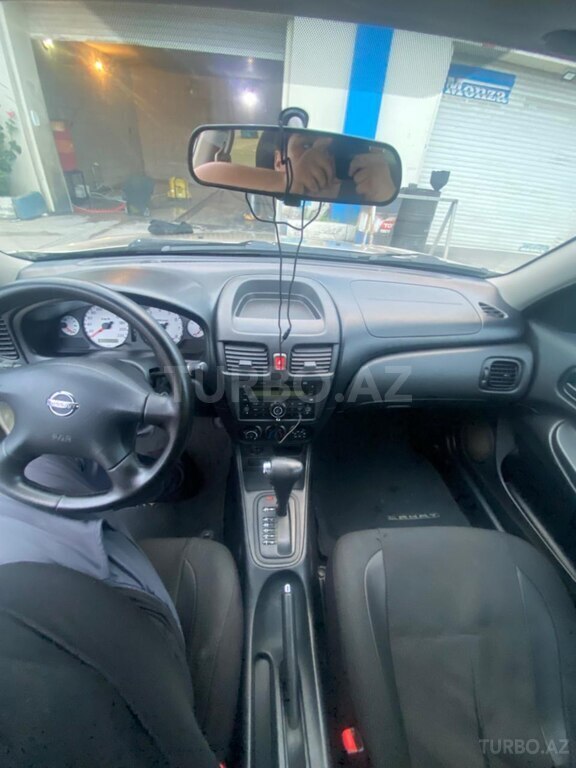 Nissan Sunny