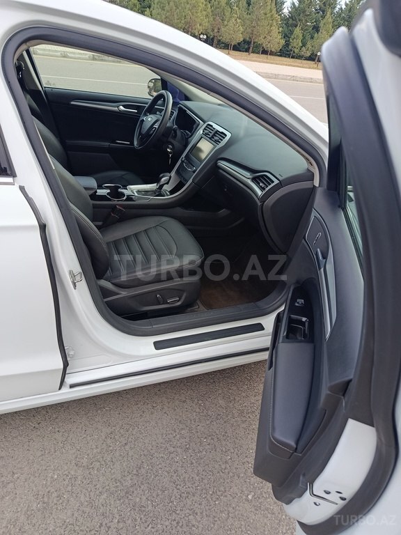 Ford Fusion (North America)