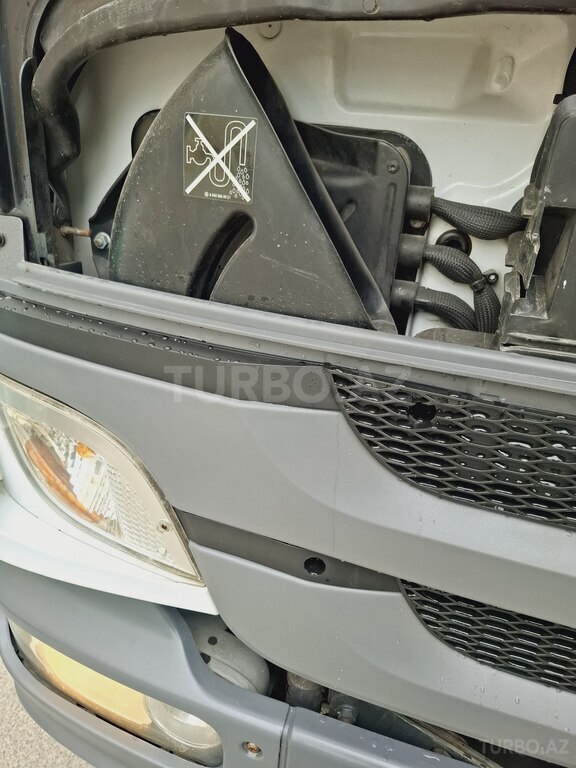 Mercedes Atego 818