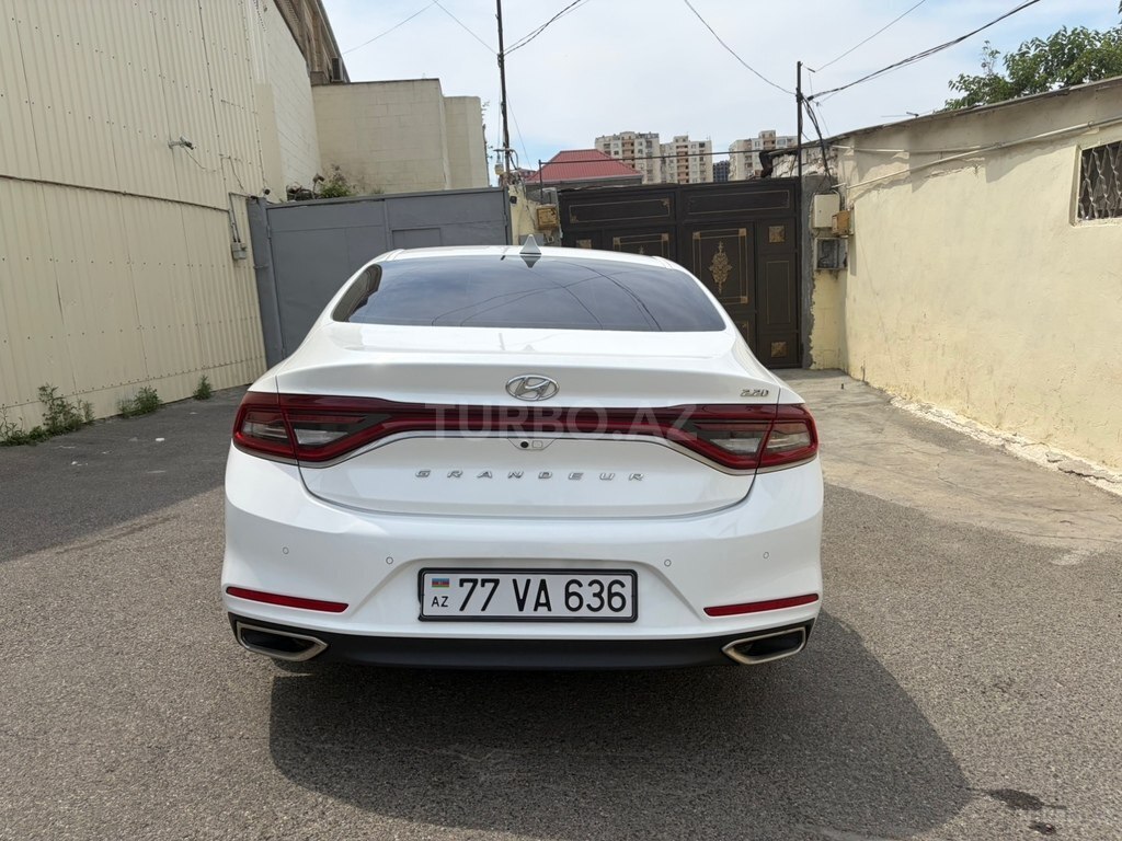 Hyundai Grandeur