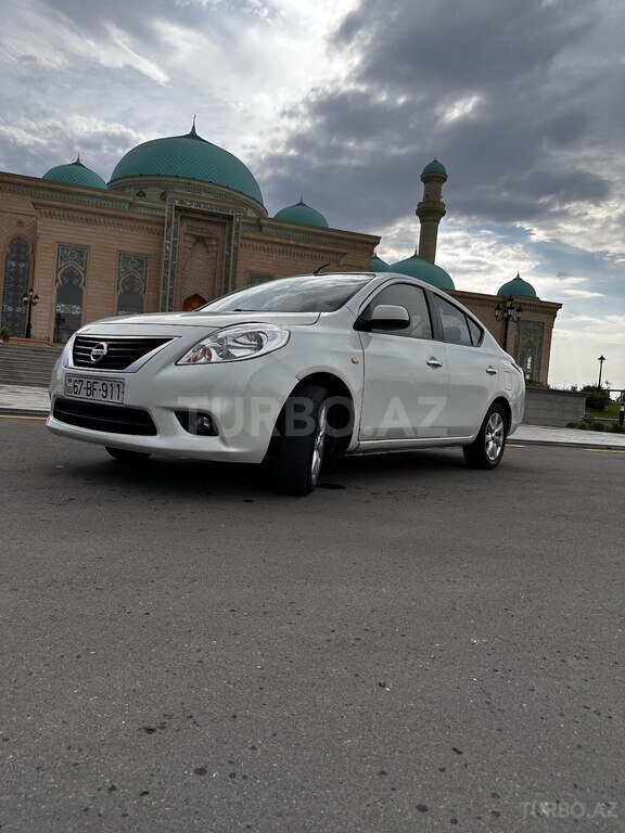 Nissan Sunny