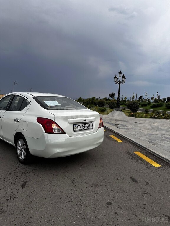 Nissan Sunny