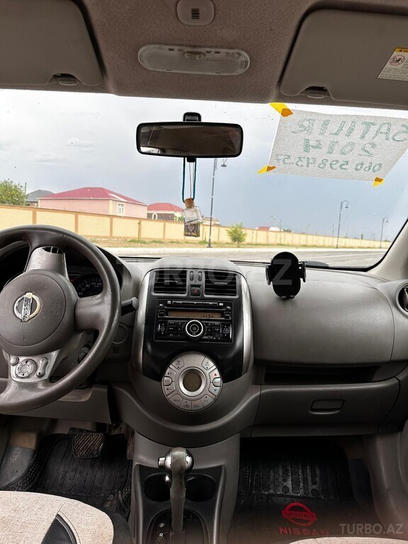Nissan Sunny