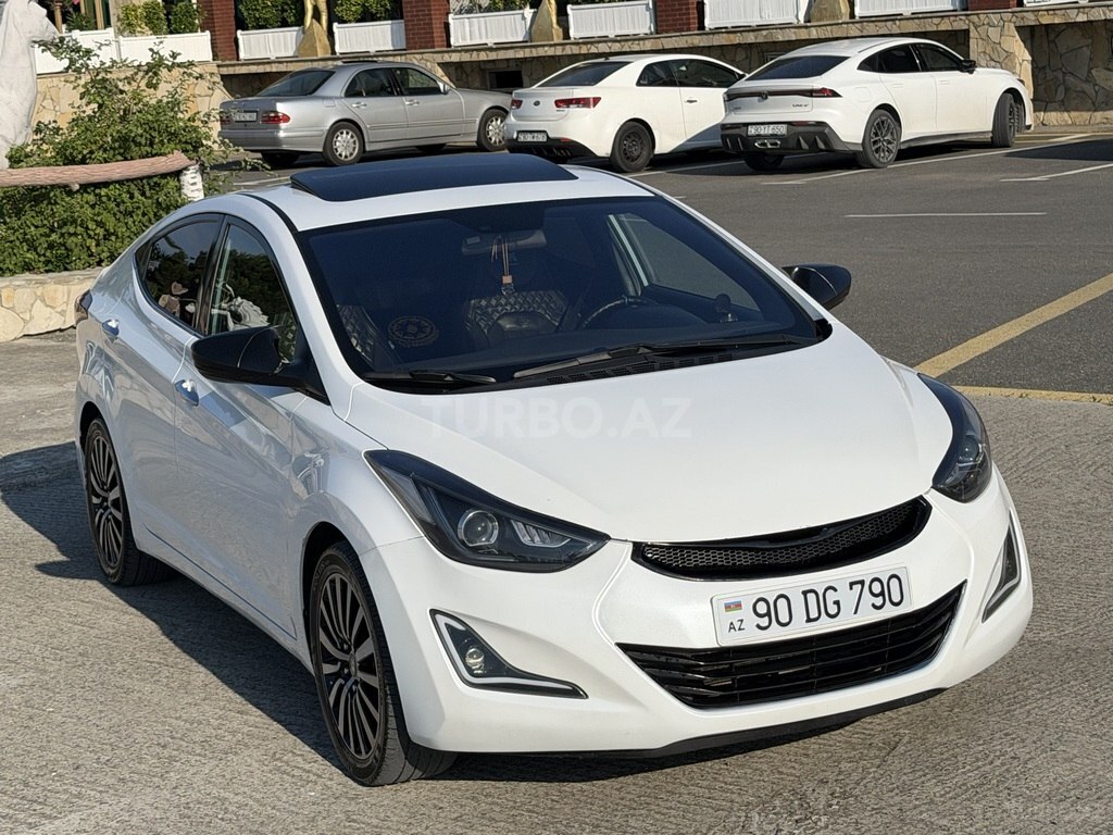 Hyundai Elantra