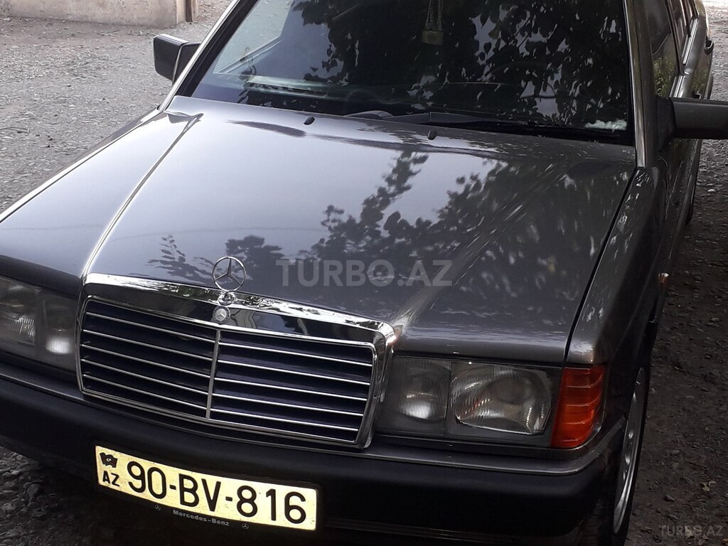 Mercedes 190