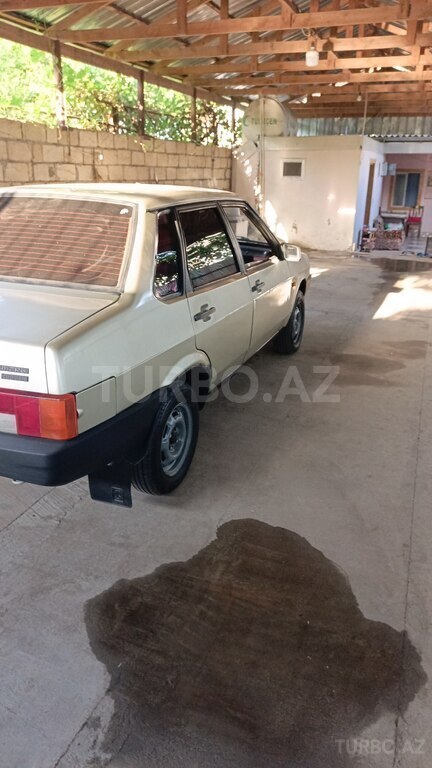 LADA (VAZ) 21099