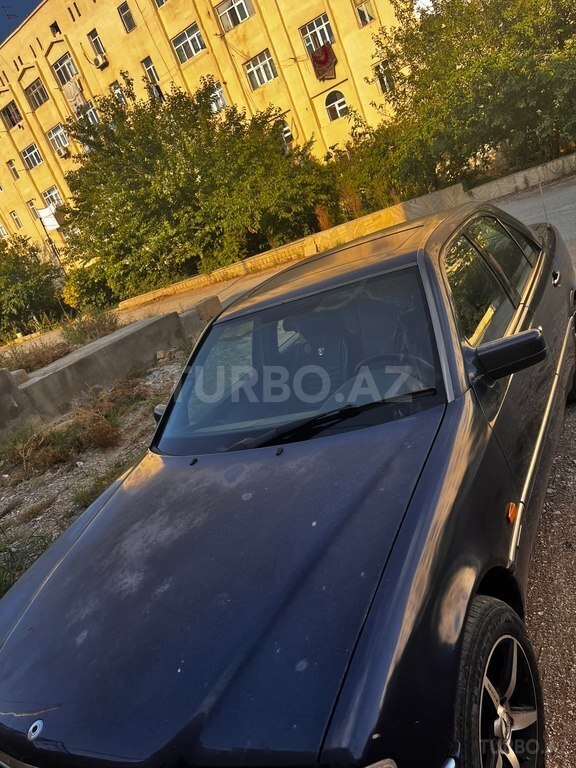 Mercedes C 180