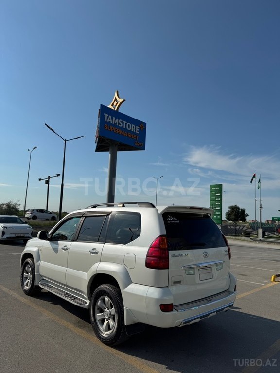 Toyota Land Cruiser Prado