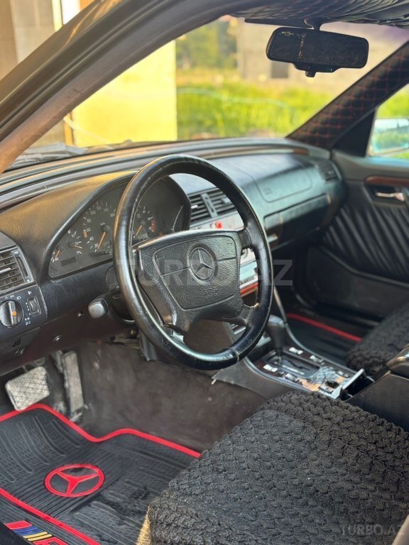 Mercedes C 250