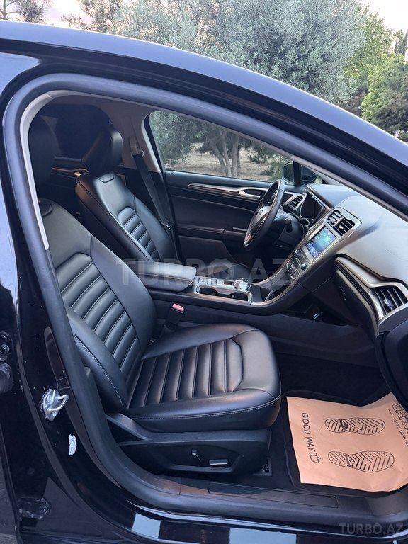 Ford Fusion (North America)