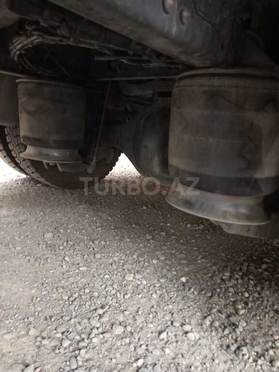 Mercedes Atego 818