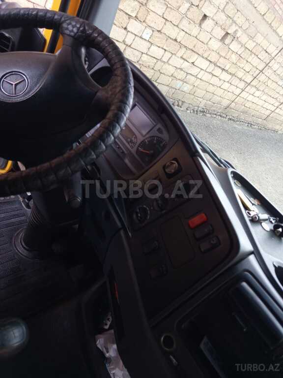 Mercedes Atego 818
