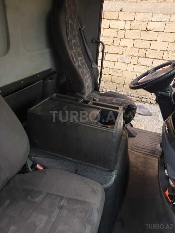 Mercedes Atego 818