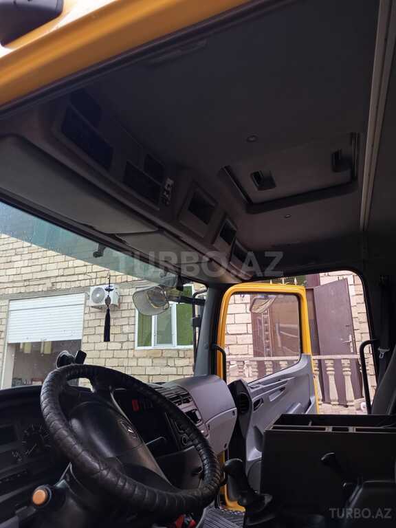 Mercedes Atego 818