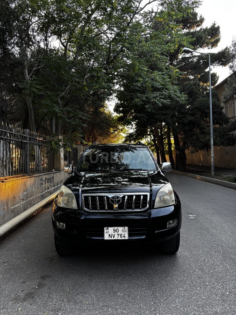 Toyota Land Cruiser Prado