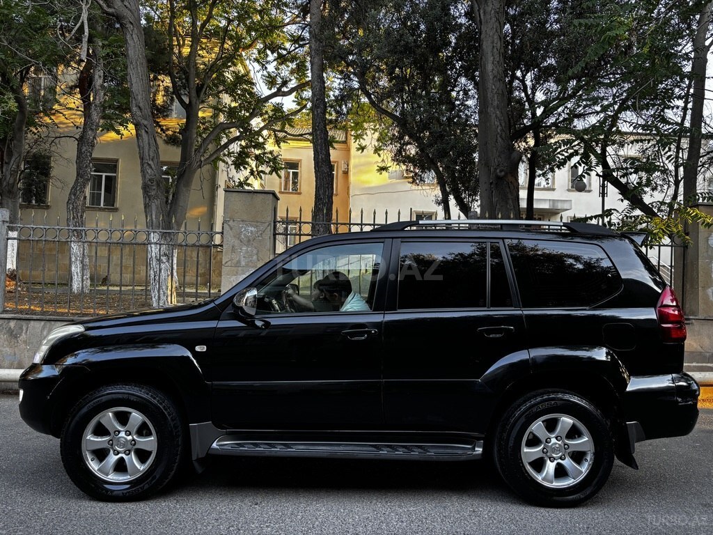 Toyota Land Cruiser Prado