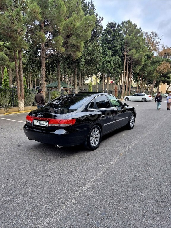 Hyundai Grandeur