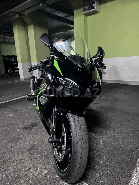 Kawasaki ZX-6R