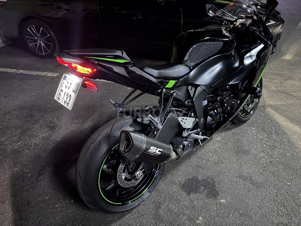 Kawasaki ZX-6R