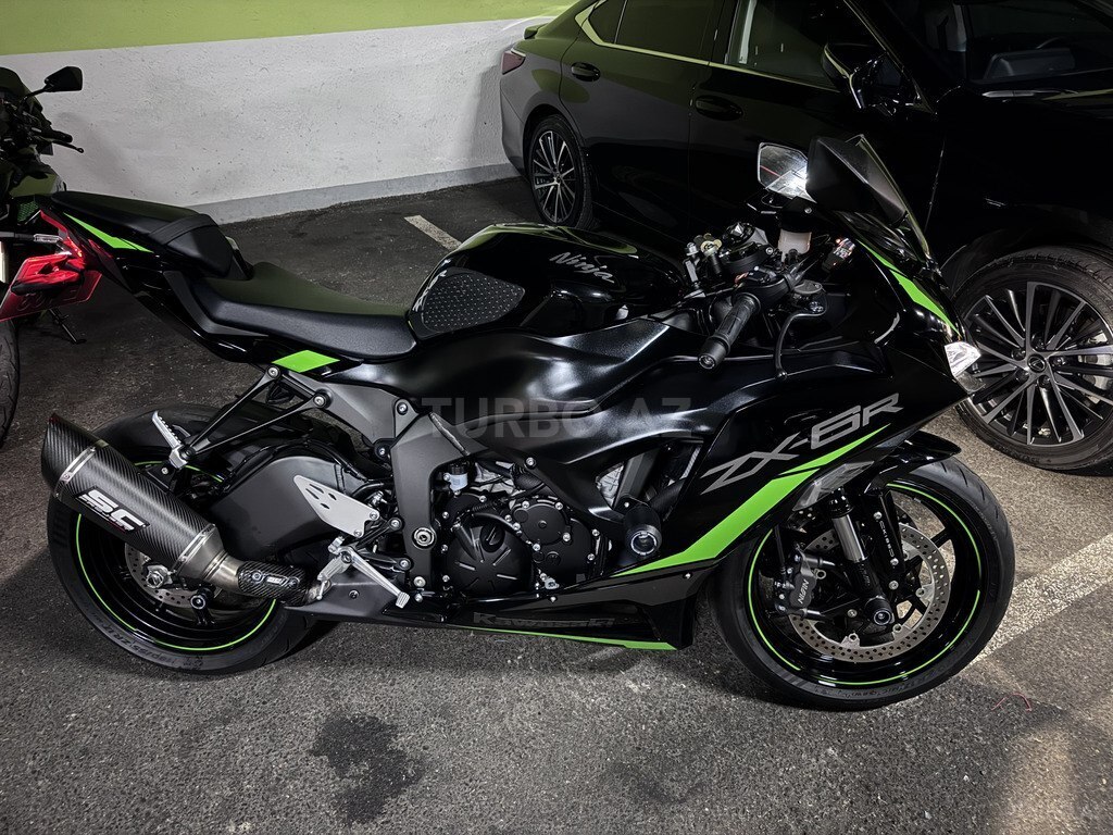 Kawasaki ZX-6R