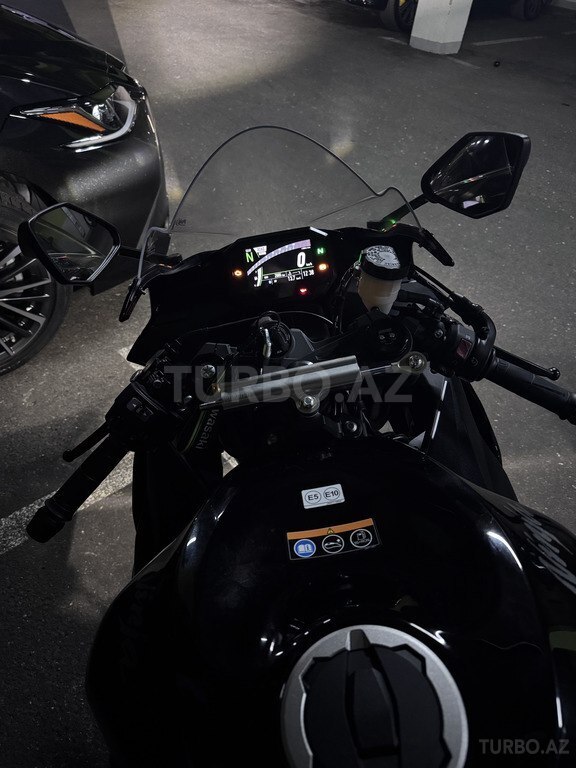 Kawasaki ZX-6R