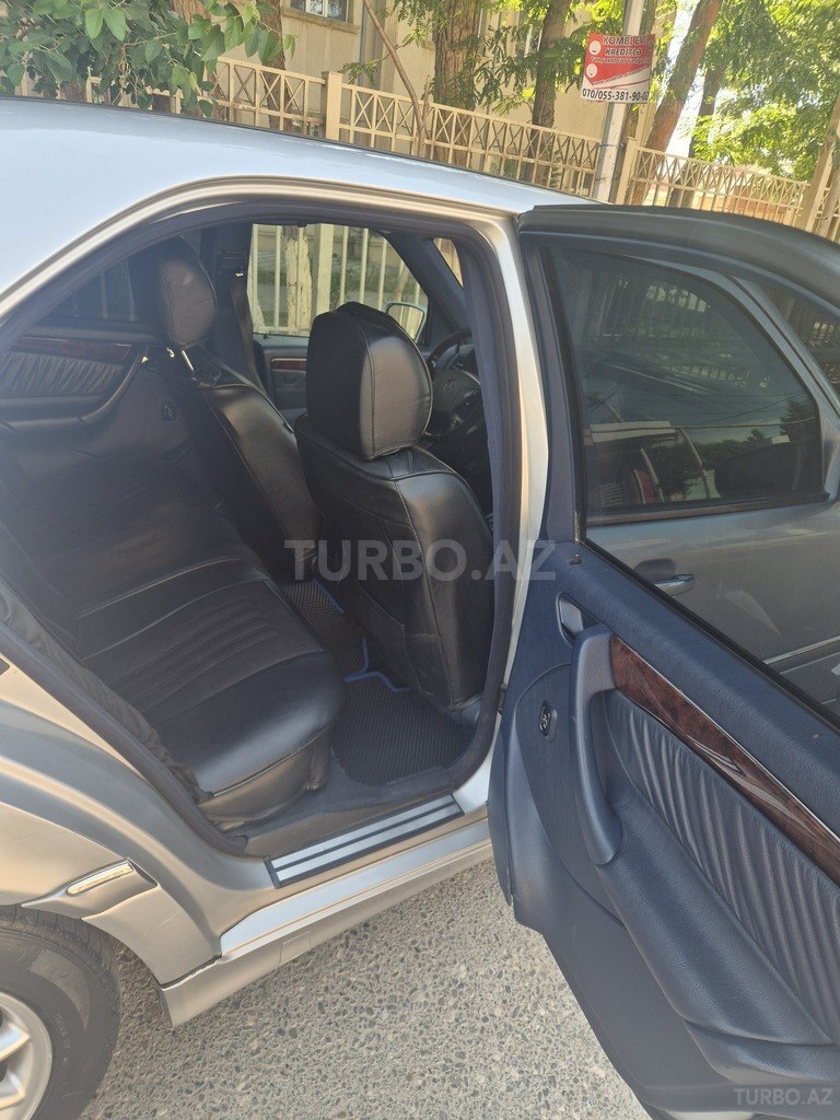 Mercedes C 220