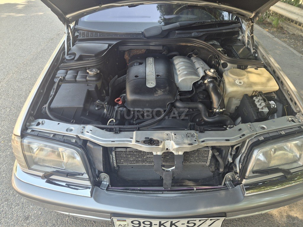 Mercedes C 220