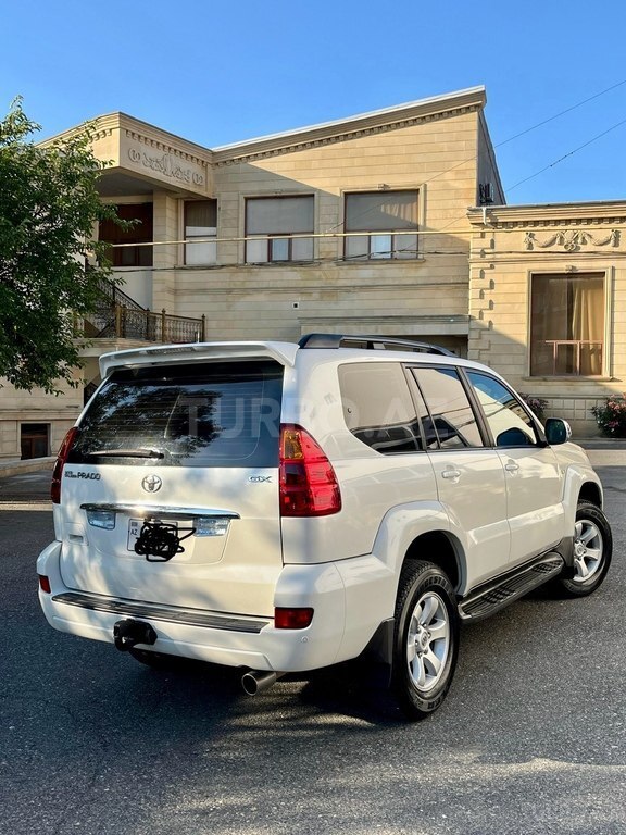 Toyota Land Cruiser Prado
