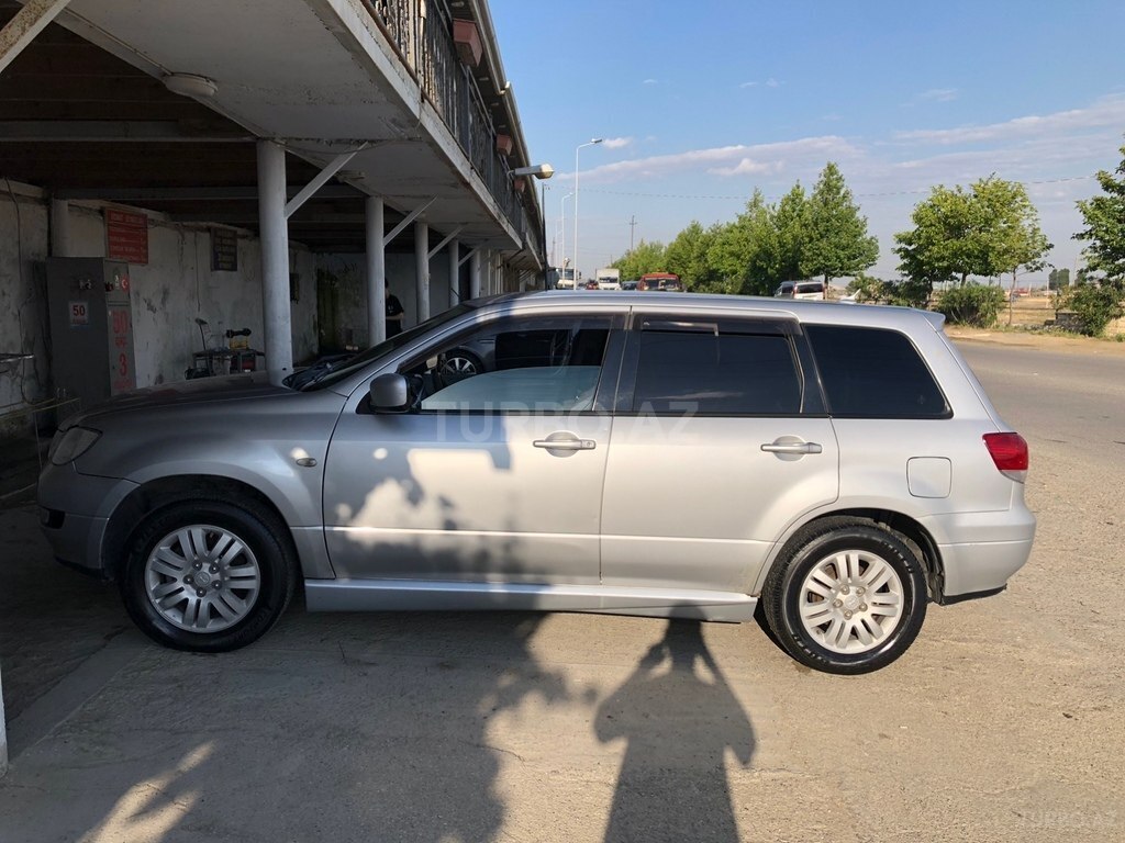 Mitsubishi Airtrek