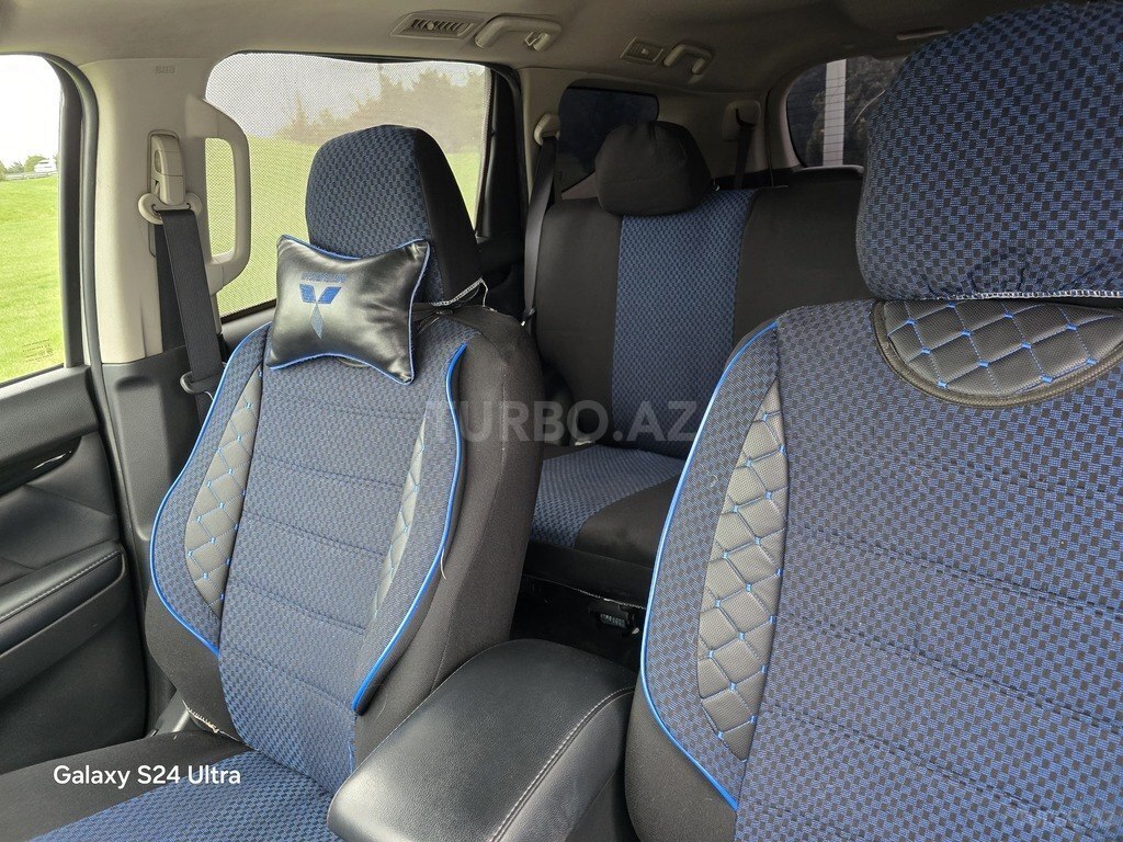 Mitsubishi Pajero Sport