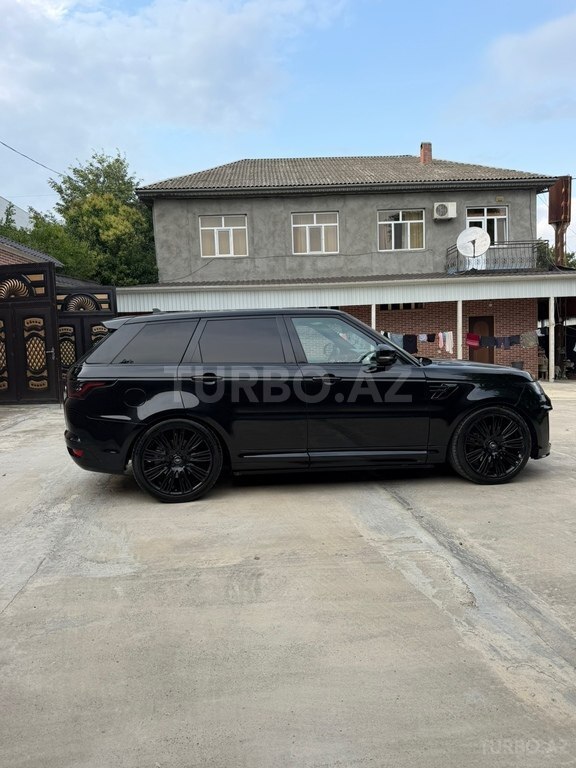 Land Rover RR Sport
