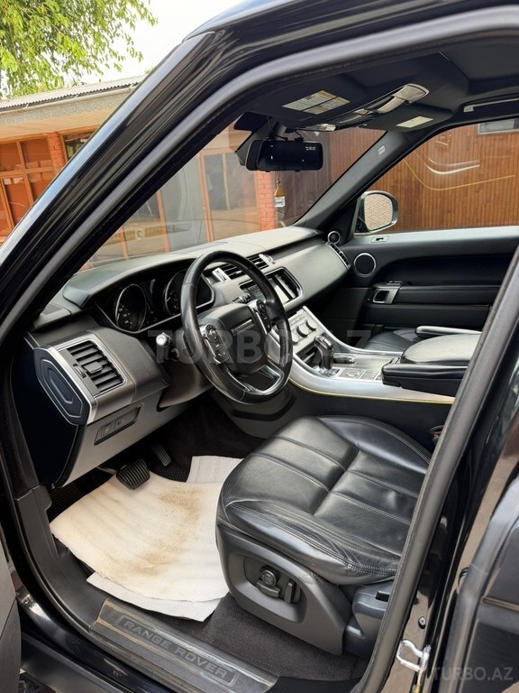 Land Rover RR Sport