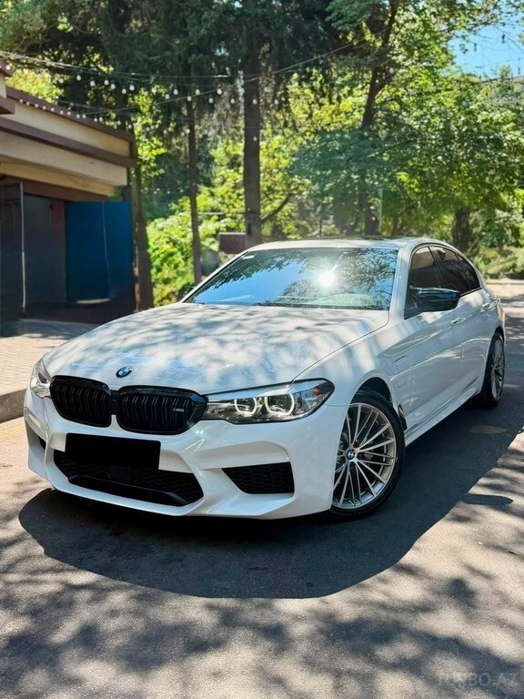 BMW 530e