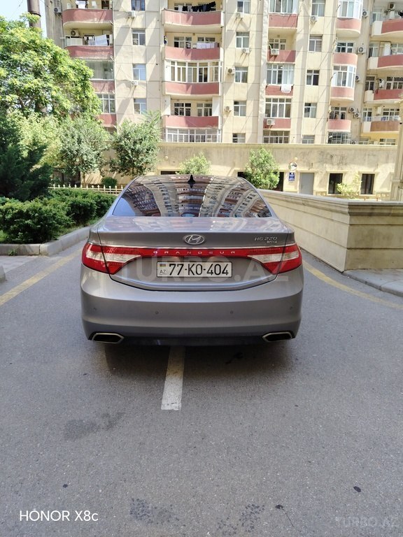 Hyundai Grandeur