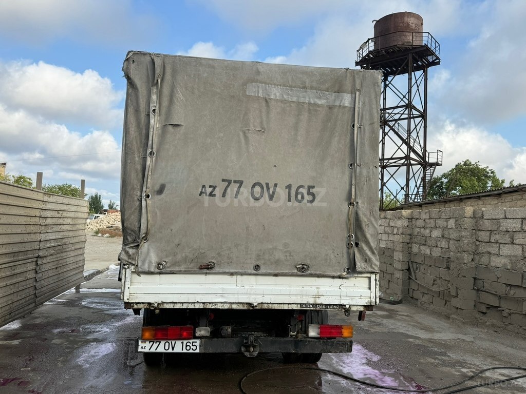 Mercedes 410 D