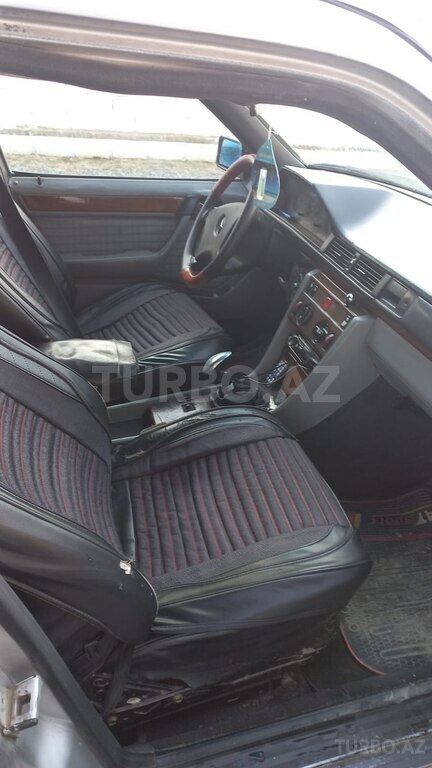 Mercedes 250 D
